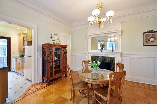 Sold by Corcoran | media 19
