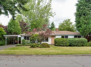 3777 148th Ave SE, Bellevue, WA 98006