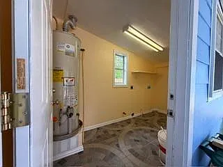 307 Campbell Ave — Photo 13