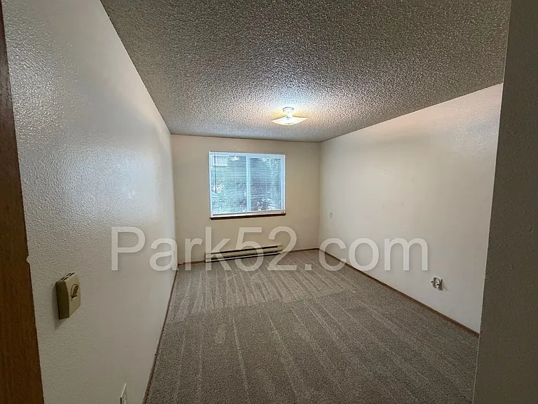 5025 S Orchard St #B — Photo 10