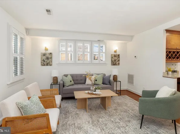 5049 N Capitol St NE, Washington, DC 20011