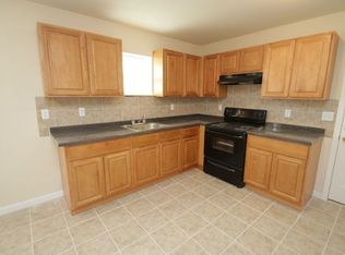 142 N 52nd St, Philadelphia, PA