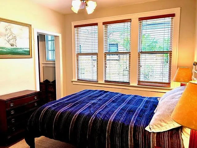 4110 Ventura Ave — Photo 12