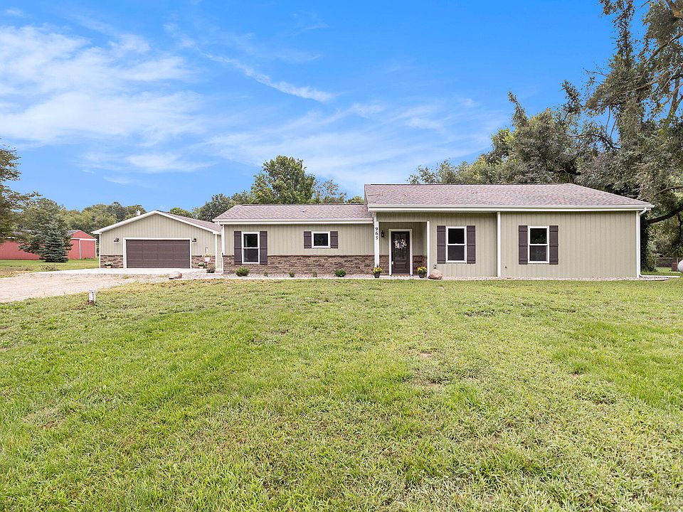 965 Mendon Rd, Sherwood, MI 49089 Zillow