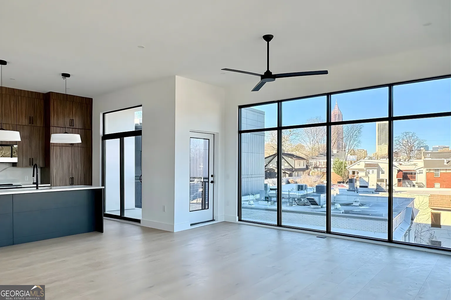 567 Ponce De Leon Ave #502 photo 1
