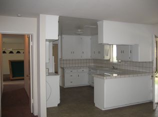 4885 Granada Ave, Riverside, CA 92504