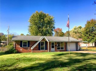 118 Churchill Dr, Belleville, IL