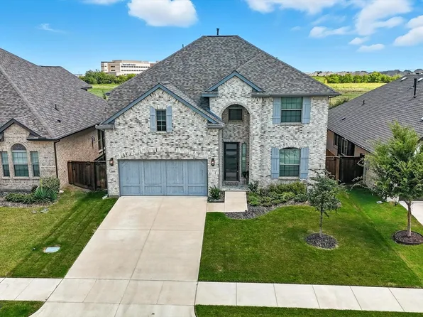 2605 Thornhill Ln, Mansfield, TX 76084