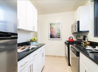 240 E 40th St, New York, NY 10016