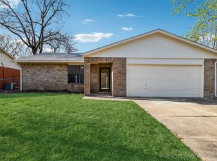 1905 W Gary St S, Broken Arrow, OK 74012