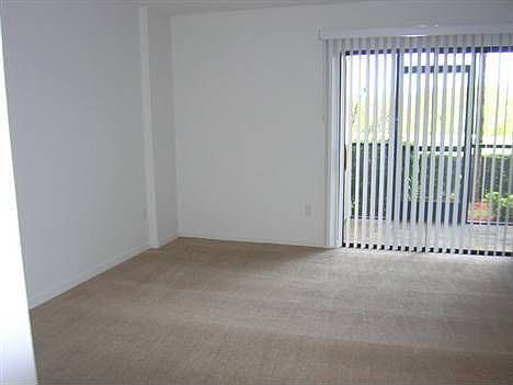 5th image of 3300 Cove Cay Dr Unit 1F