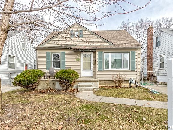 2nd image of 24808 Princeton St