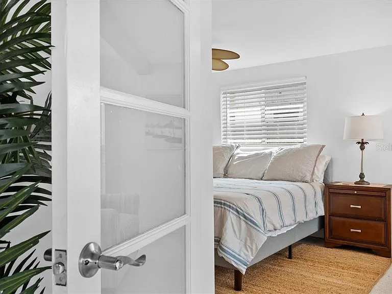 327 Avenida Milano — Photo 30