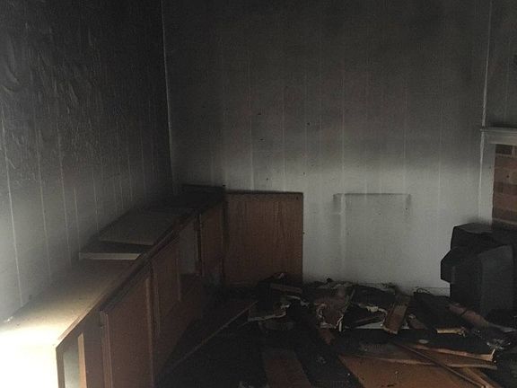 4th image of 4868 Chesterwood Ct
