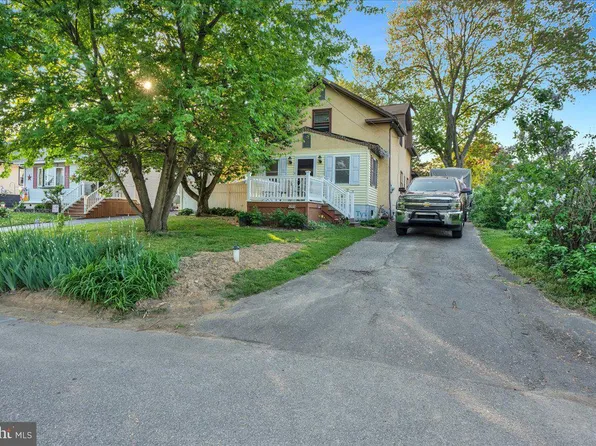 2632 Clayton St, Upper Chichester, PA 19061