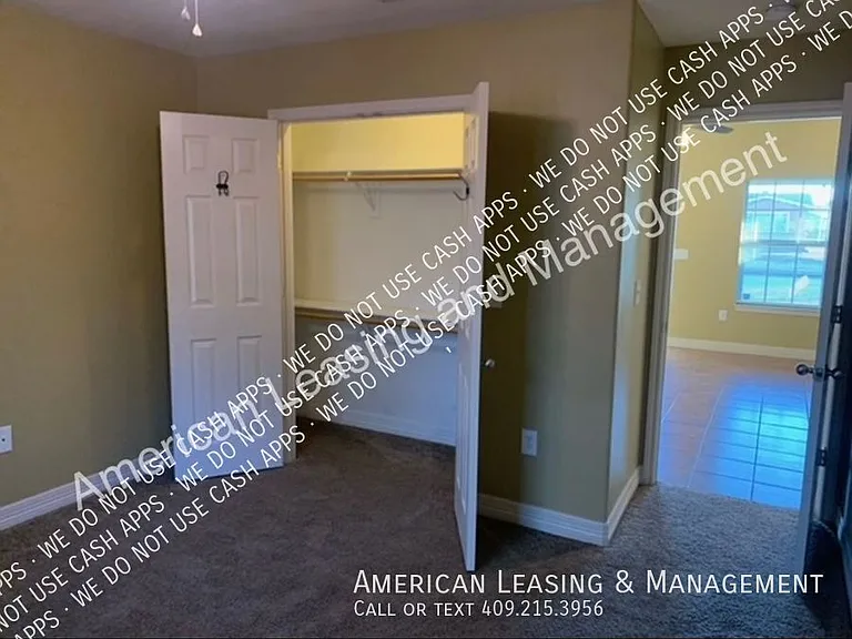 800 Treadwell Ave — Photo 12