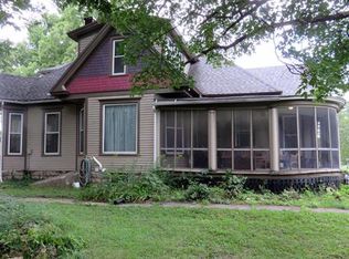 108 E Park St, Pleasanton, KS 66075