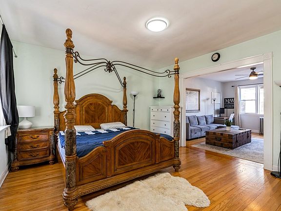 4th image of 557 Pavonia Ave Floor 2