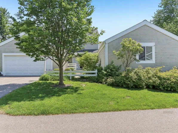 19 Oak Creek Trail, Madison, WI 53717