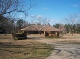 219 J T Griggs Rd, Calhoun, LA 71225