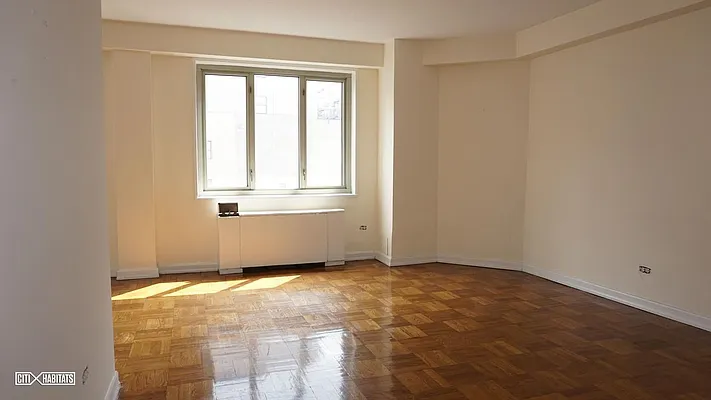 Rented by Citi Habitats | media 8