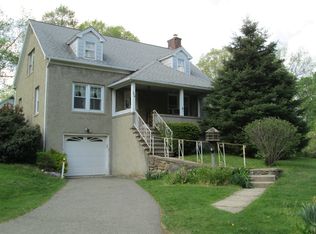 208 Litchfield Rd, Harwinton, CT 06791