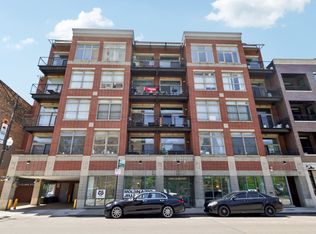 3260 N Clark St APT 408, Chicago, IL 60657