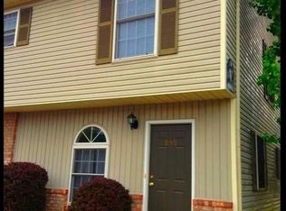 850 E Sherwood Hills Dr, Bloomington, IN 47401