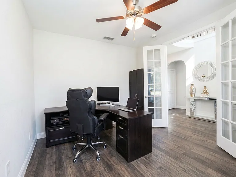 2609 Hammock Lake Dr — Photo 13