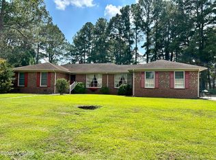2909 Ginger Rd, Kinston, NC 28504