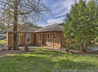505 S North Shore Dr, Mahomet, IL
