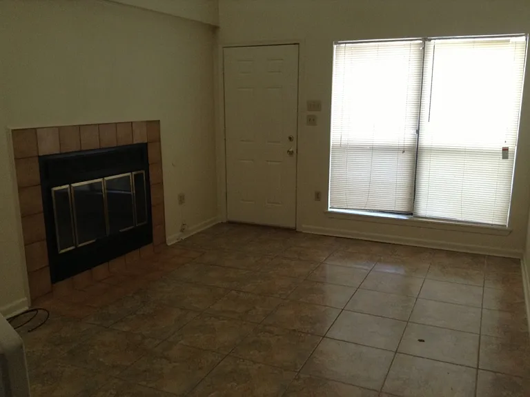 8262 Governor Dr — Photo 15