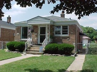 2402 Clinton St, River Grove, IL 60171