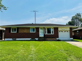 1450 Cosmo Ct, Dayton, OH 45432