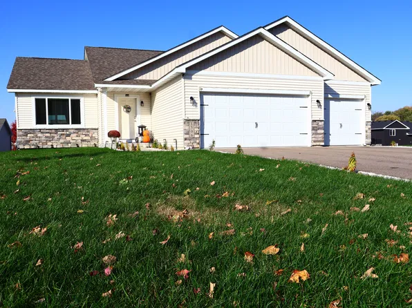 1506 English Ave NW, New Prague, MN 56071