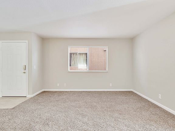 5th image of 8056 Cimarron Ridge Dr Unit 101