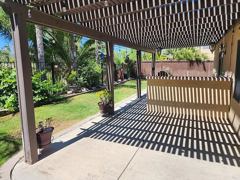 32951 Levi Ct — Photo 25