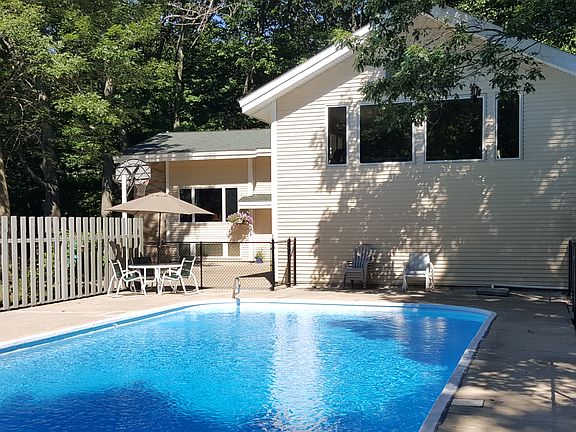 Outdoor Swimming Pool