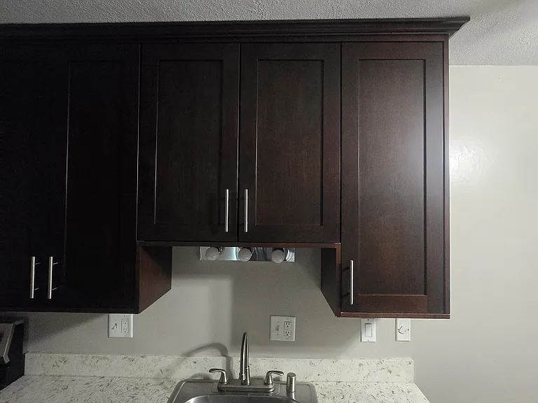 520 Van Buren Avenue — Photo 14