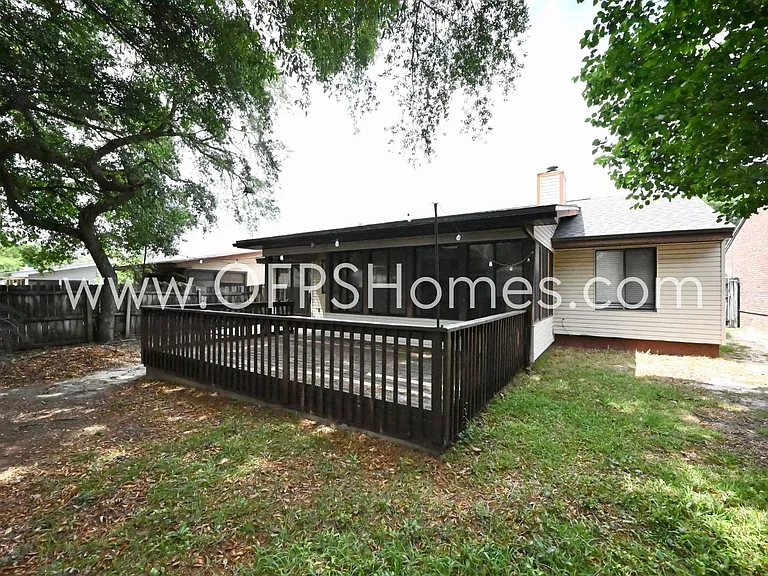 3934 Balsam Dr — Photo 42