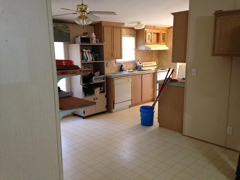 2nd image of 742 County Road 4110