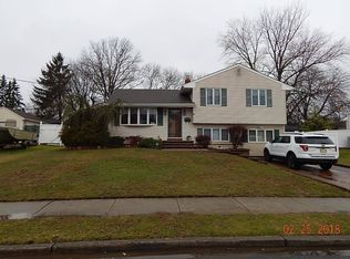 96 Miry Brook Rd, Hamilton, NJ 08690