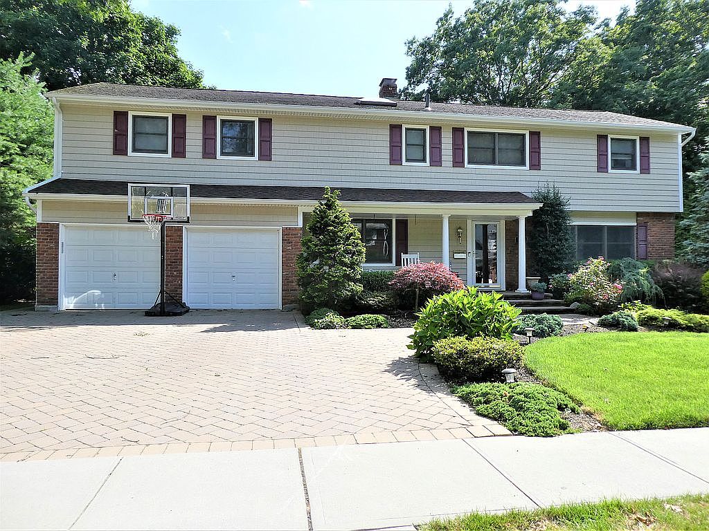 12 Lenmore Dr, Old Bethpage, NY 11804 Zillow