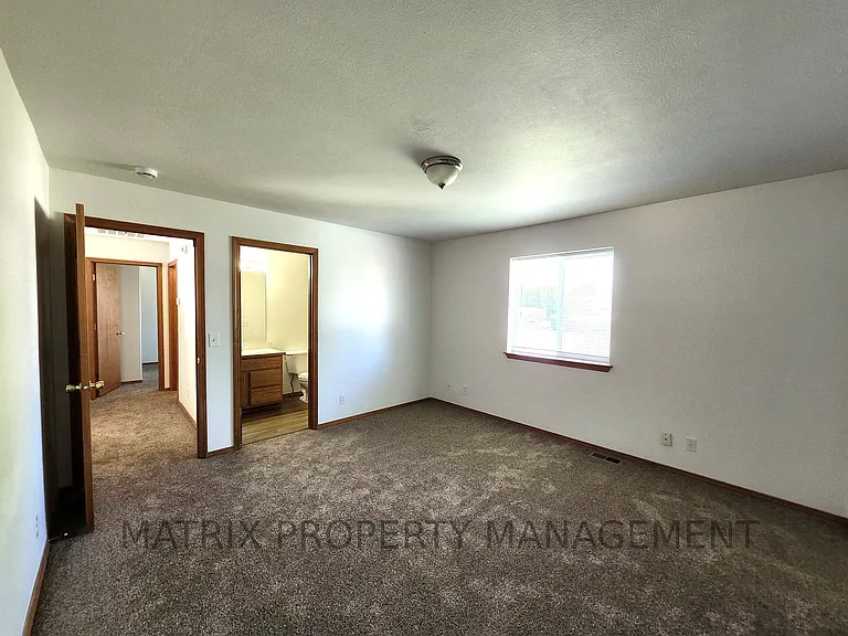 2671 W Apperson Dr — Photo 6