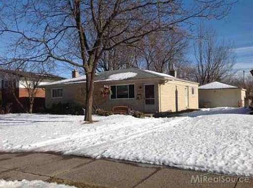 8752 Headley Dr, Sterling Heights, MI 48314 | Zillow