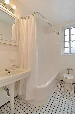 Rented by Corcoran | media 4