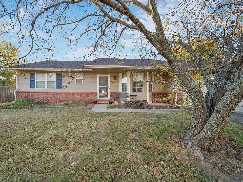 1st image of 649 Dublin Dr