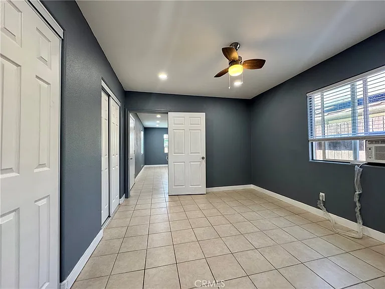 1211 N Siesta St — Photo 15