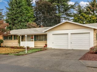 15113 SE Grant St, Portland, OR 97233