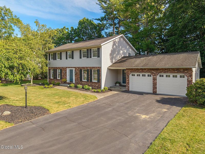2nd image of 3061 New Williamsburg Drive
